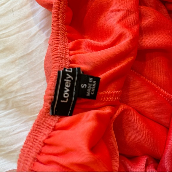 Coral High Low Dress with lace back - Picture 4 of 5